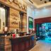 Receptionist