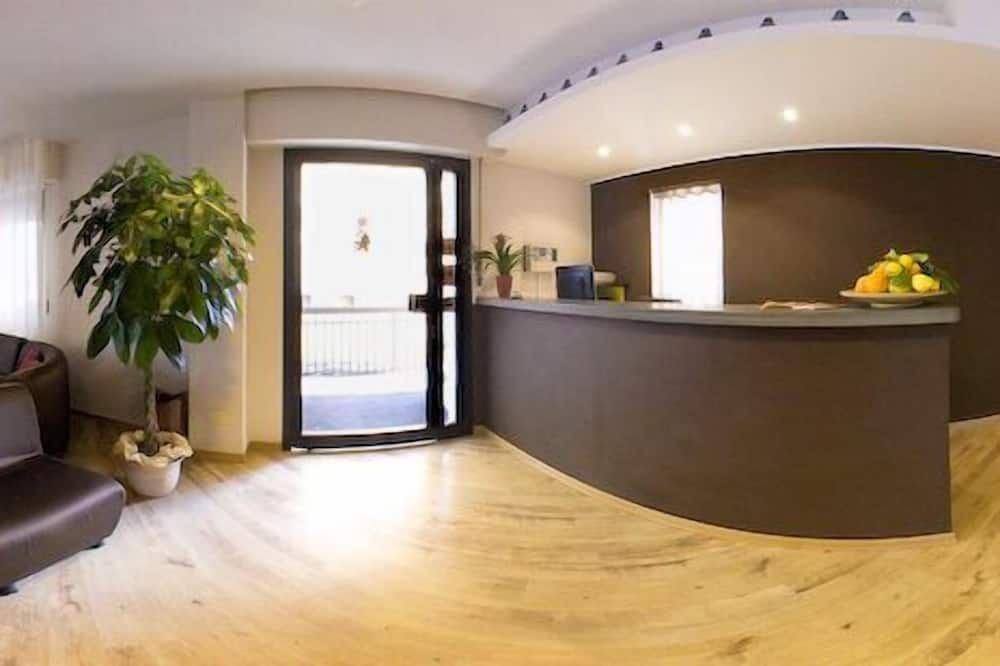 Receptionist Billede