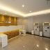 Receptionist