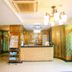 Receptionist