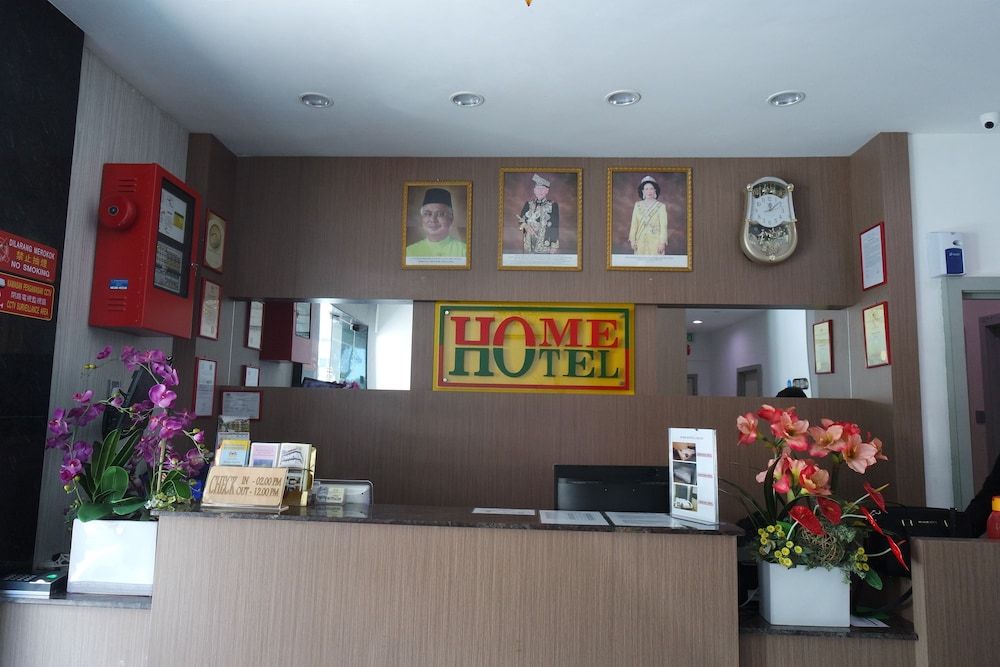 Receptionist
