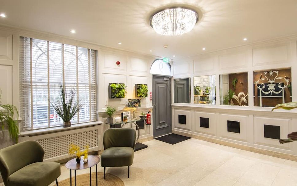 Receptionist Billede