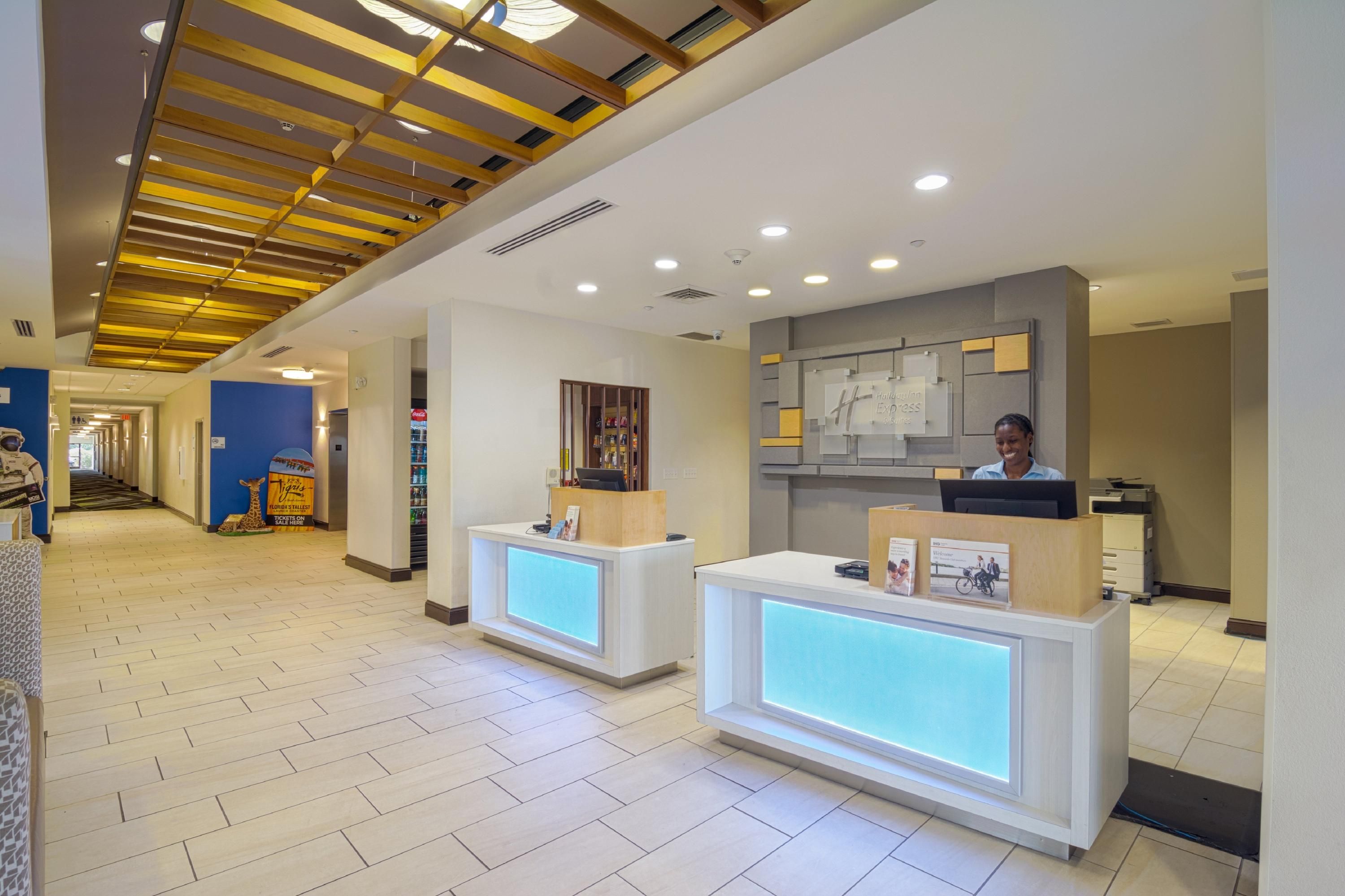 Receptionist
