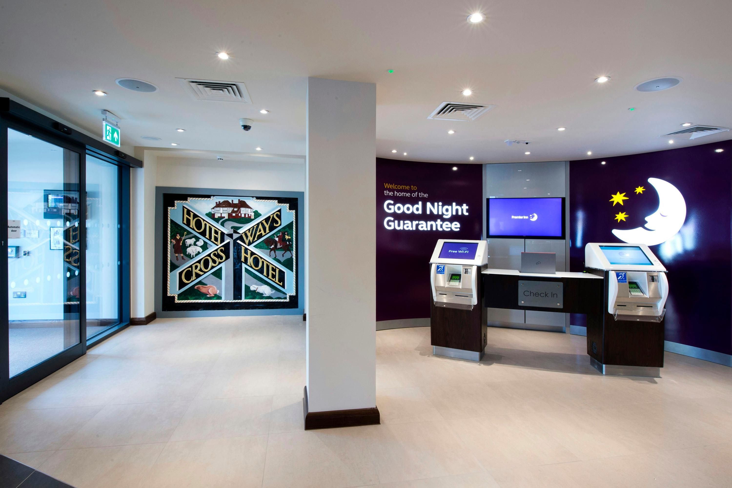 Receptionist