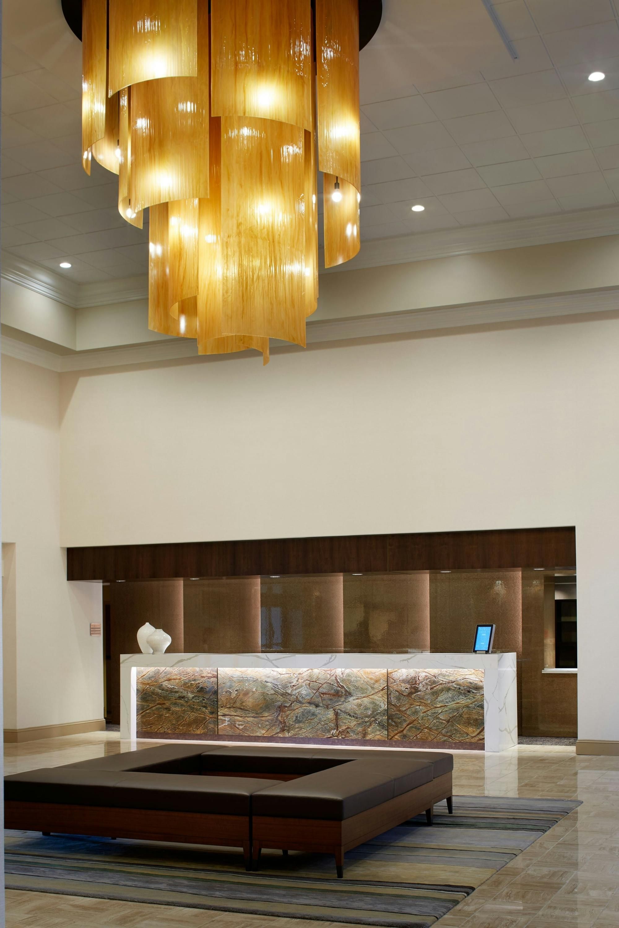 Receptionist