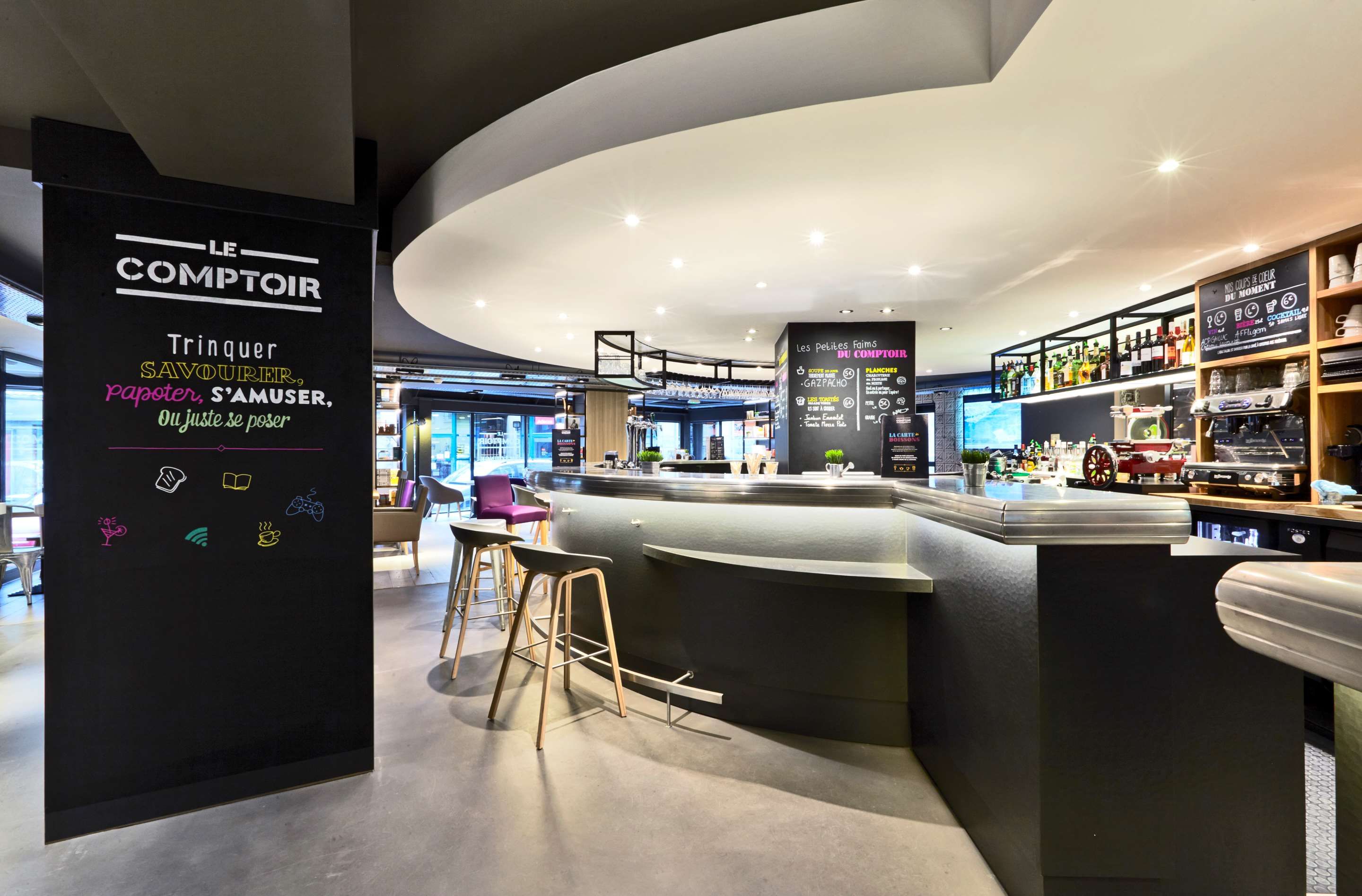 Bar