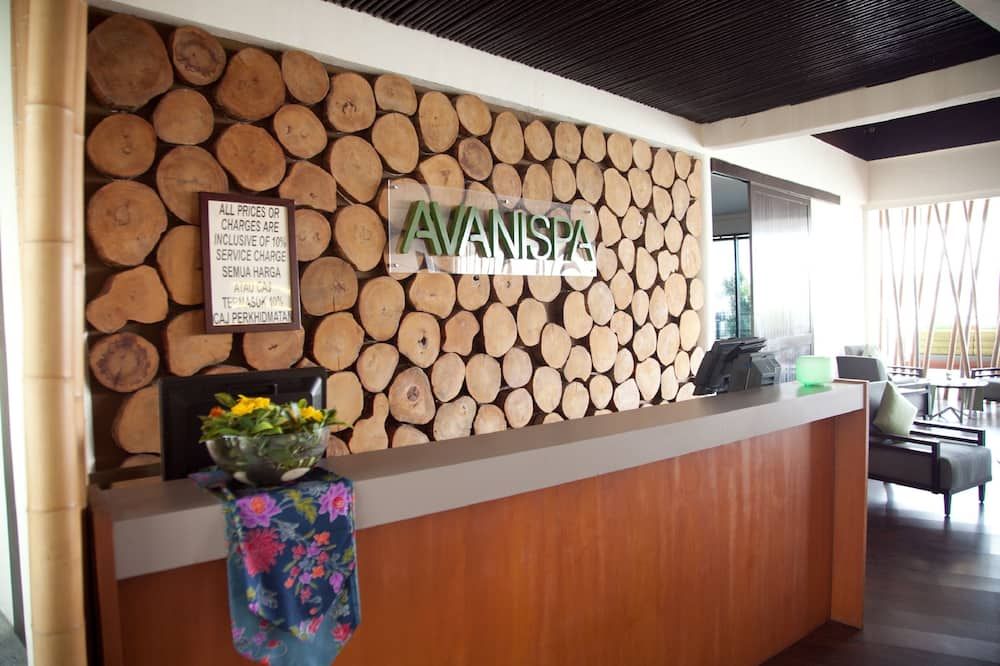 Receptionist