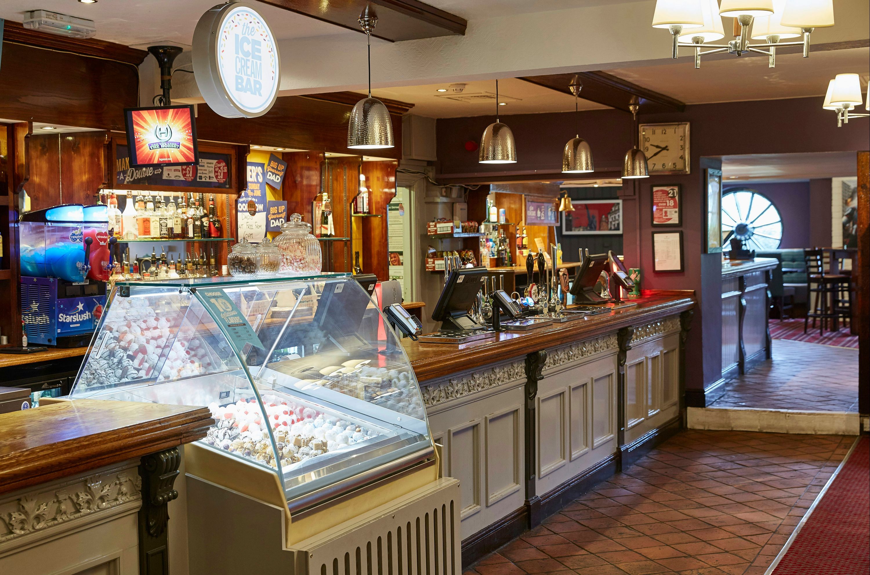 Bar