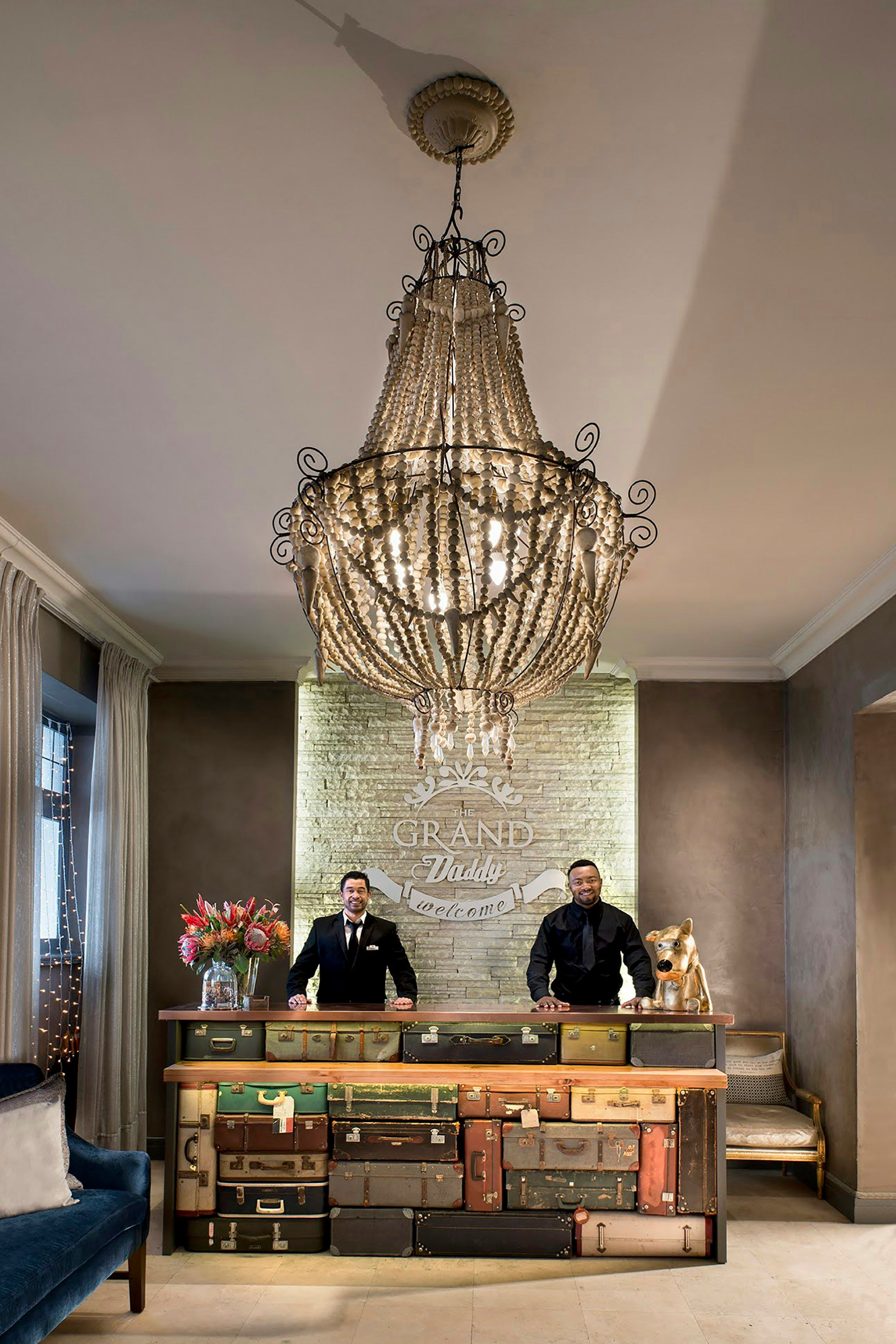 Receptionist
