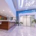 Receptionist