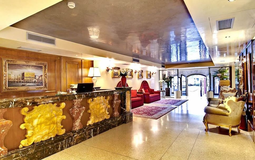 Receptionist Billede