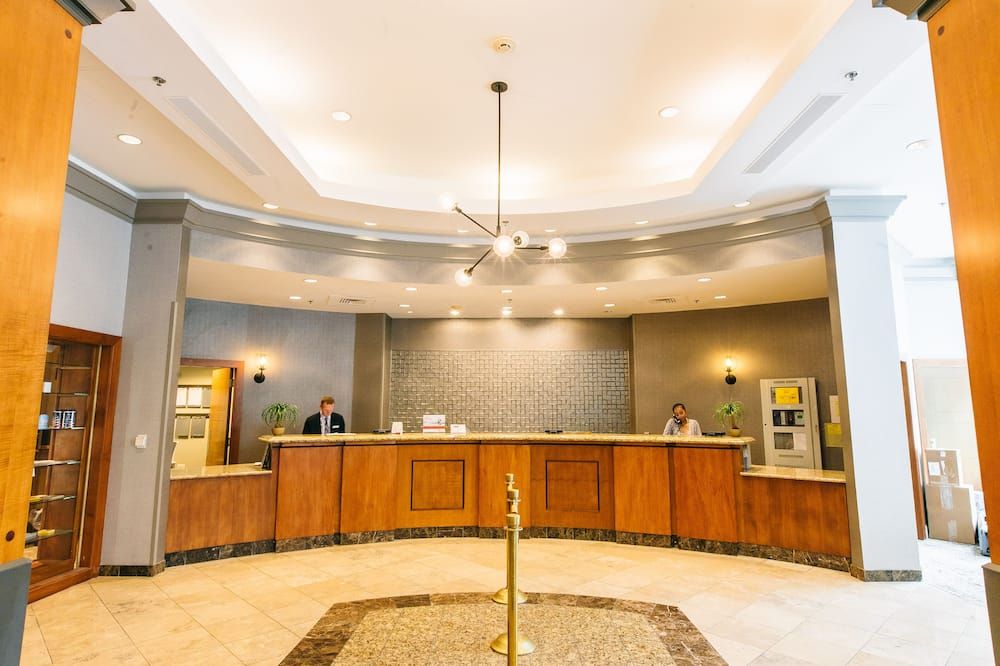 Receptionist