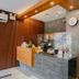 Receptionist