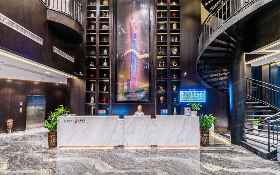 Receptionist Billede