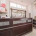Receptionist