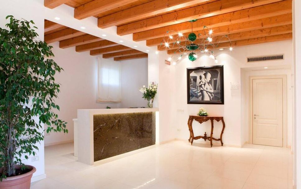 Receptionist Billede