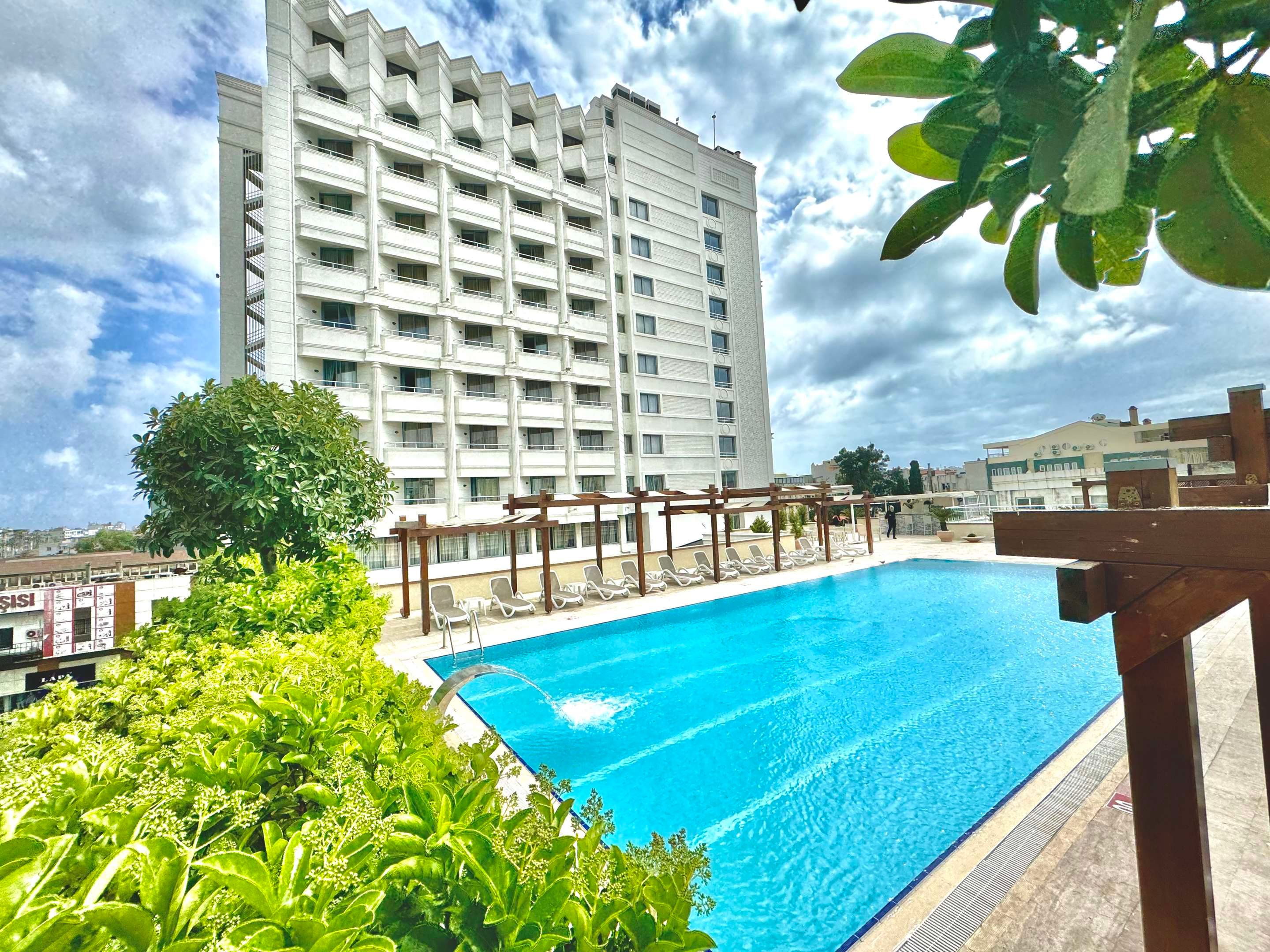 Pool
