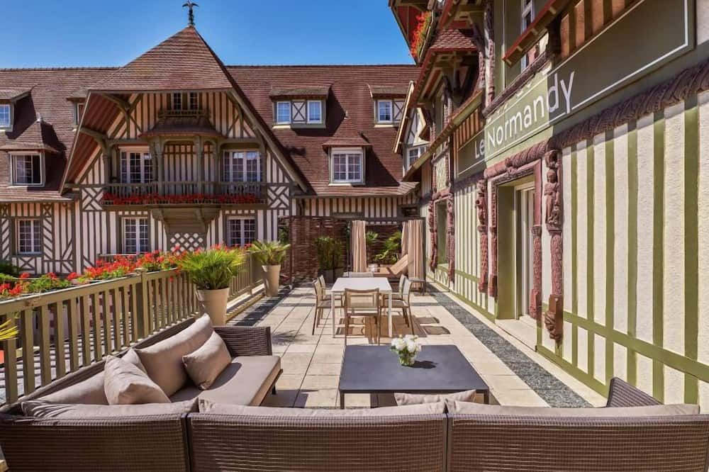Patio Billede
