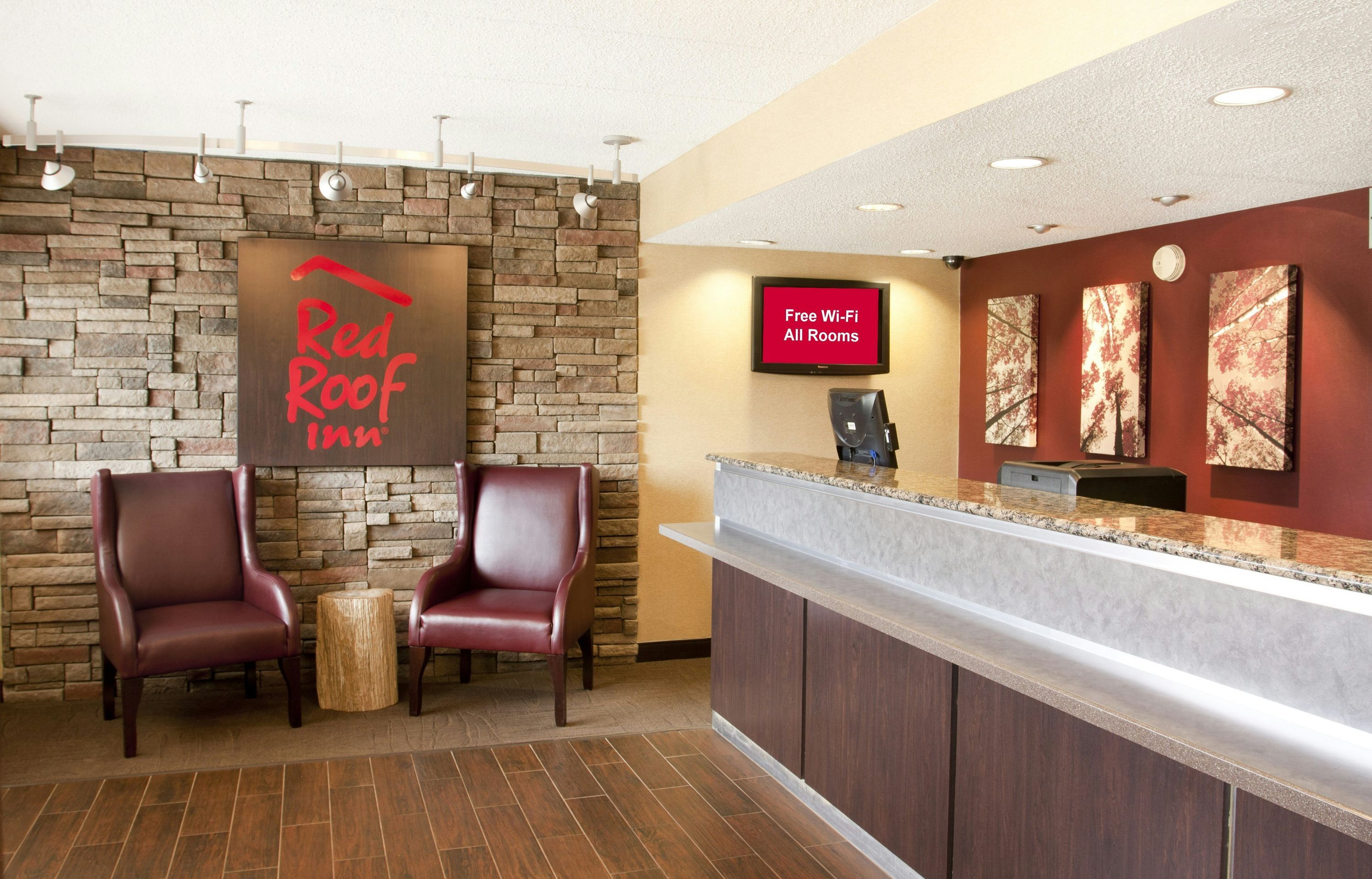 Receptionist