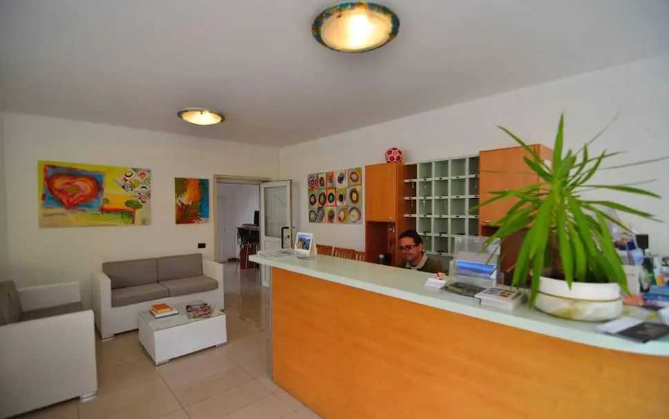 Receptionist Billede