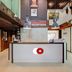 Receptionist
