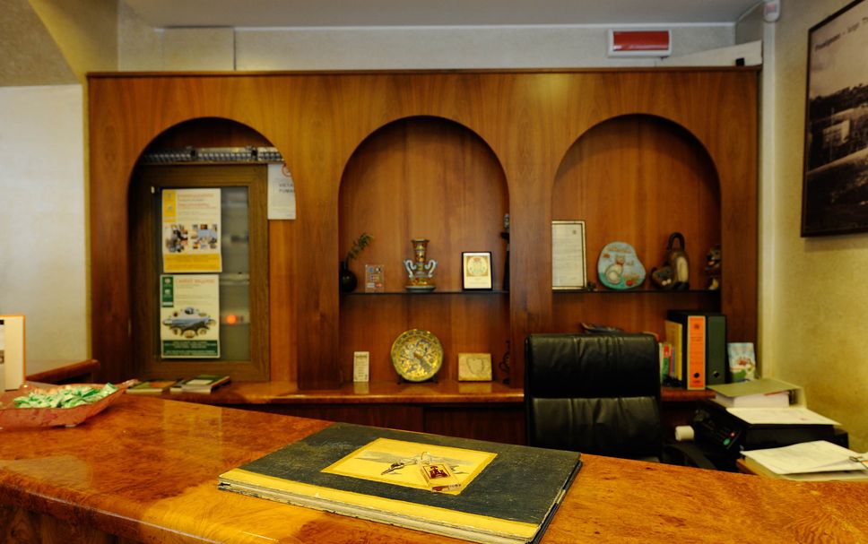Receptionist Billede