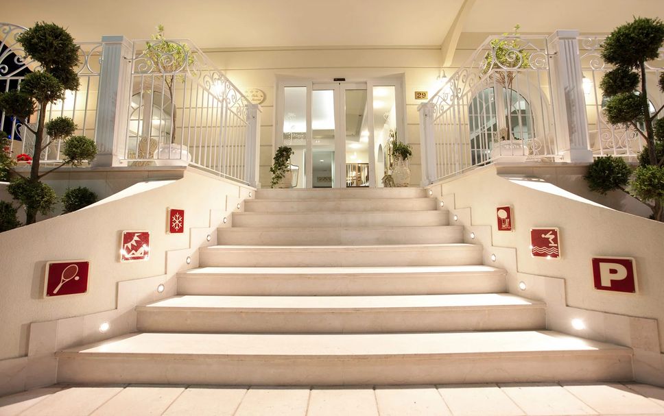 Hotelindgang Billede