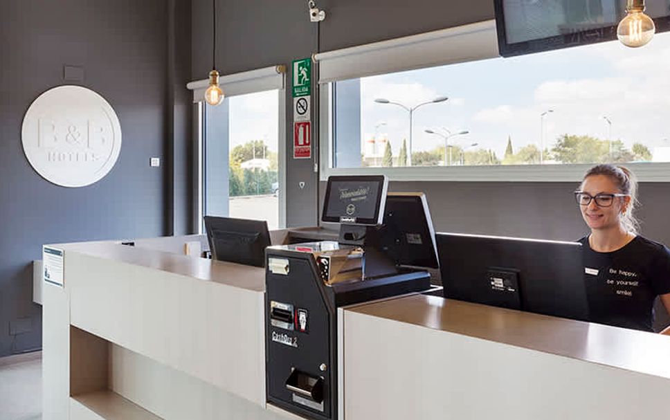 Receptionist Billede