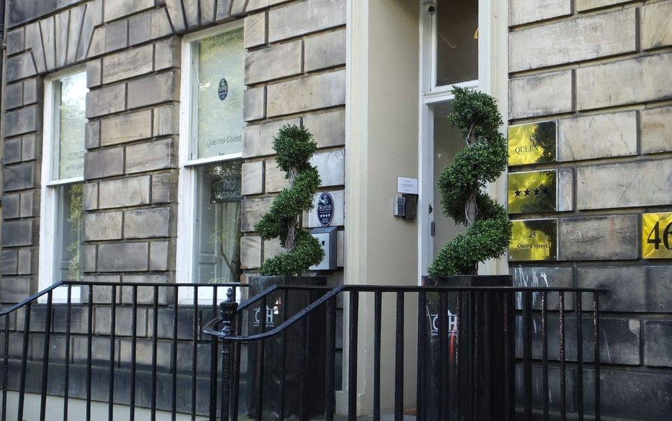 Hotelindgang Billede