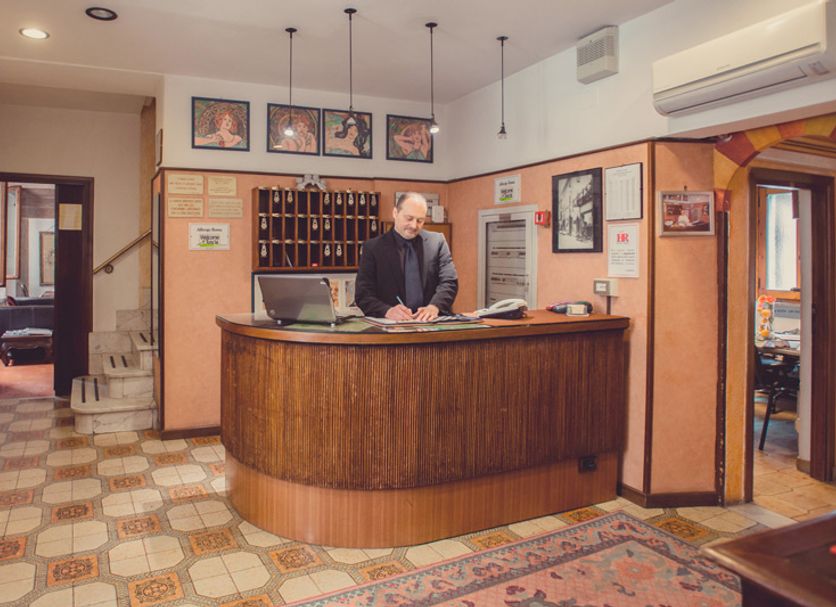 Receptionist Billede